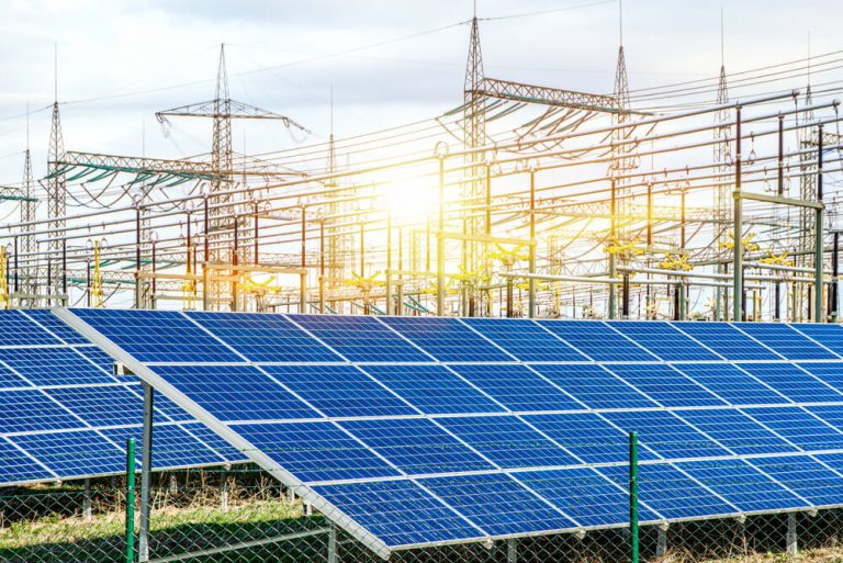 solar-power-plant-project-large-utility-scale-solar-projects-in